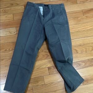 Dockers Gray Chinos Classic Style